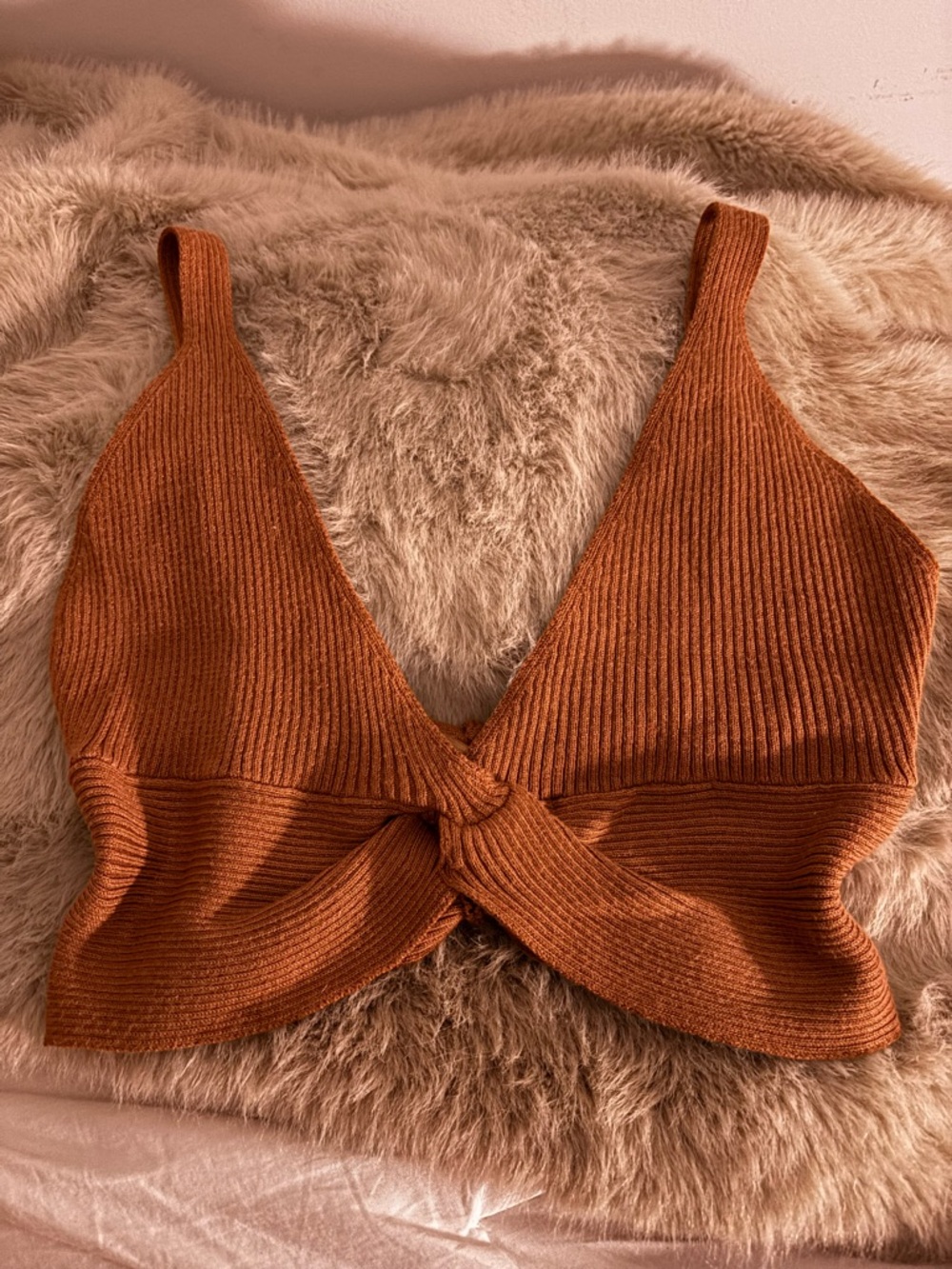 Windsor Rust Knit Twist-Front Crop Tank